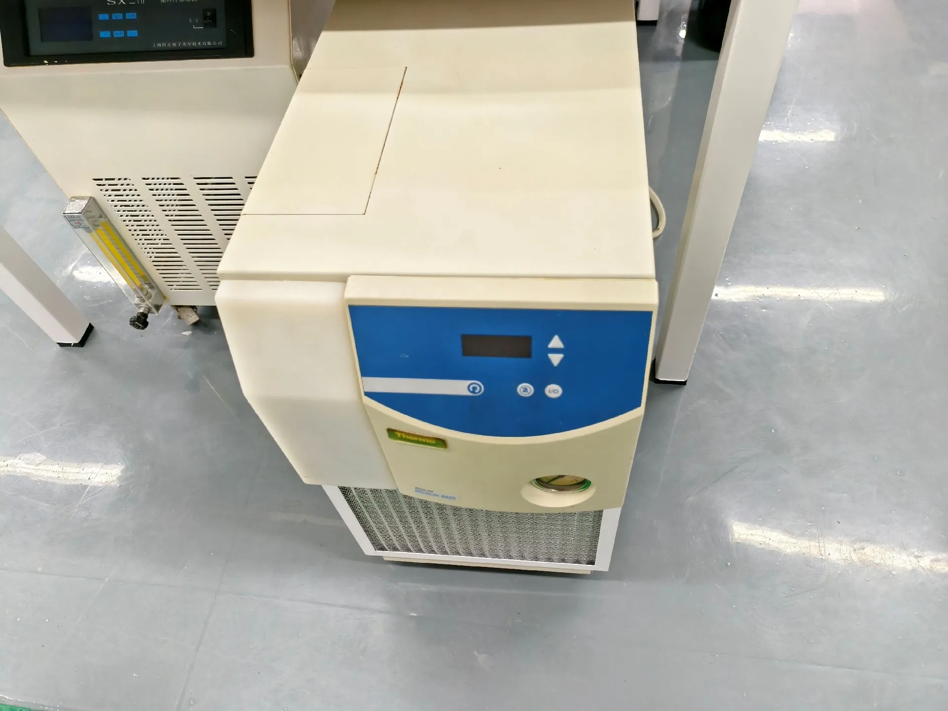 赛默飞循环冷却水机 (3)